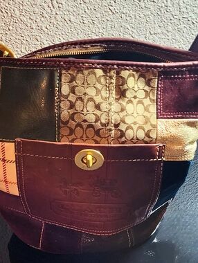Coach Women’s Medium Multi Textured Patchwork Bucket Purse Cognac Logo